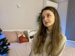 Camshow anal CyrenaLuxe